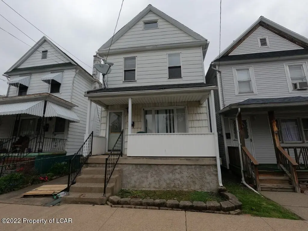 46 Brookside Street, Wilkes-Barre in Wilkes-Barre