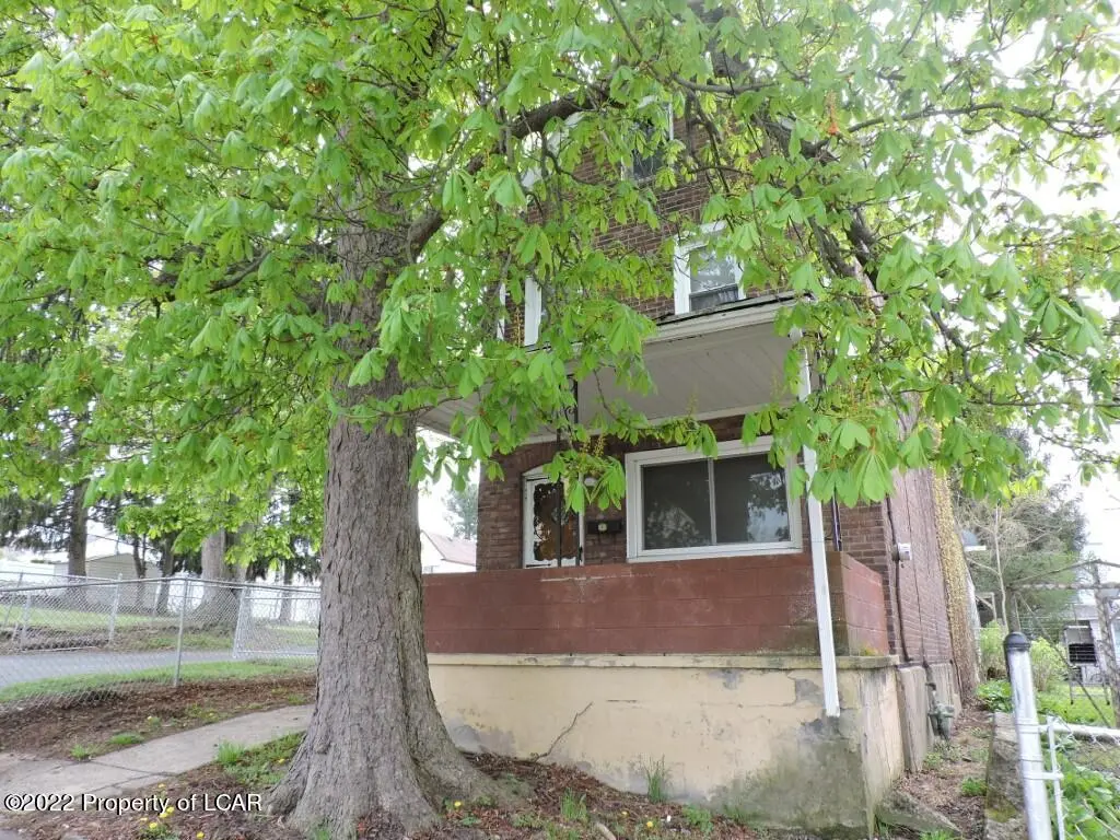 31 Dodson Lane, Wilkes-Barre in Wilkes-Barre