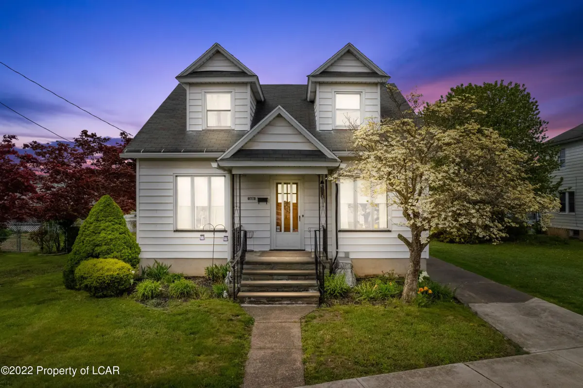 1938 Susquehanna Avenue, Exeter in Exeter