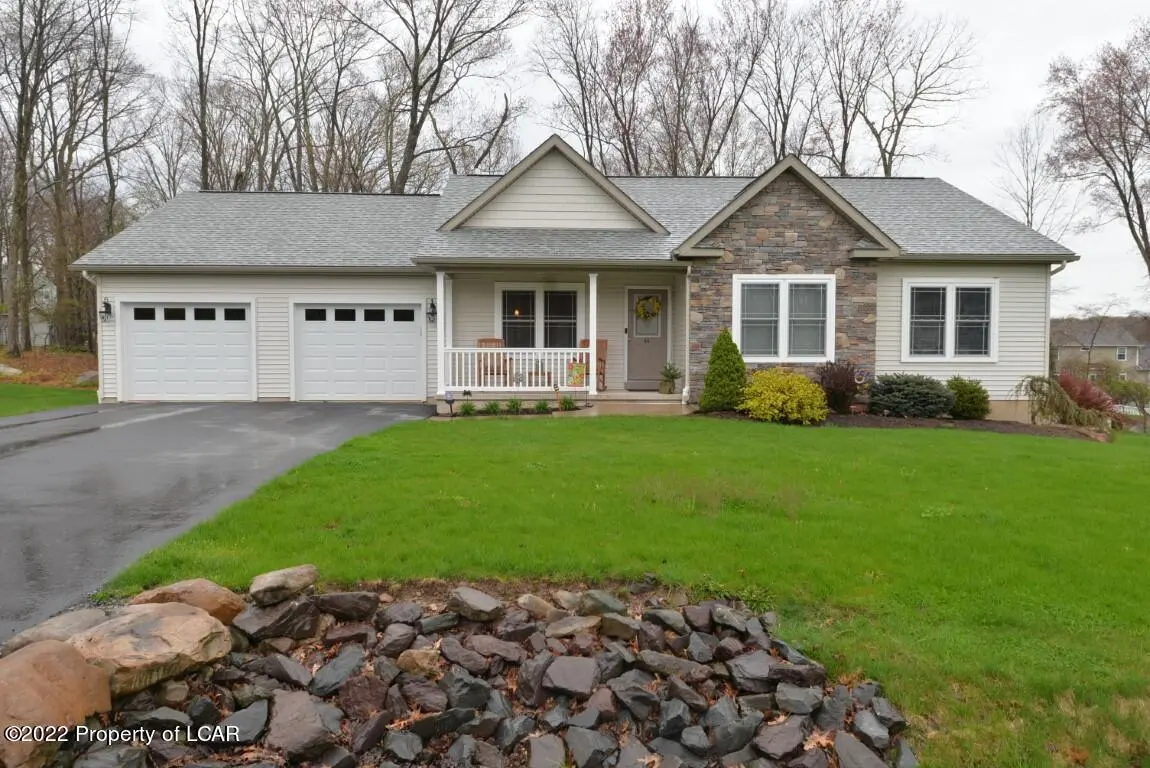 44 Lee Avenue, Mountain Top in Mountain Top