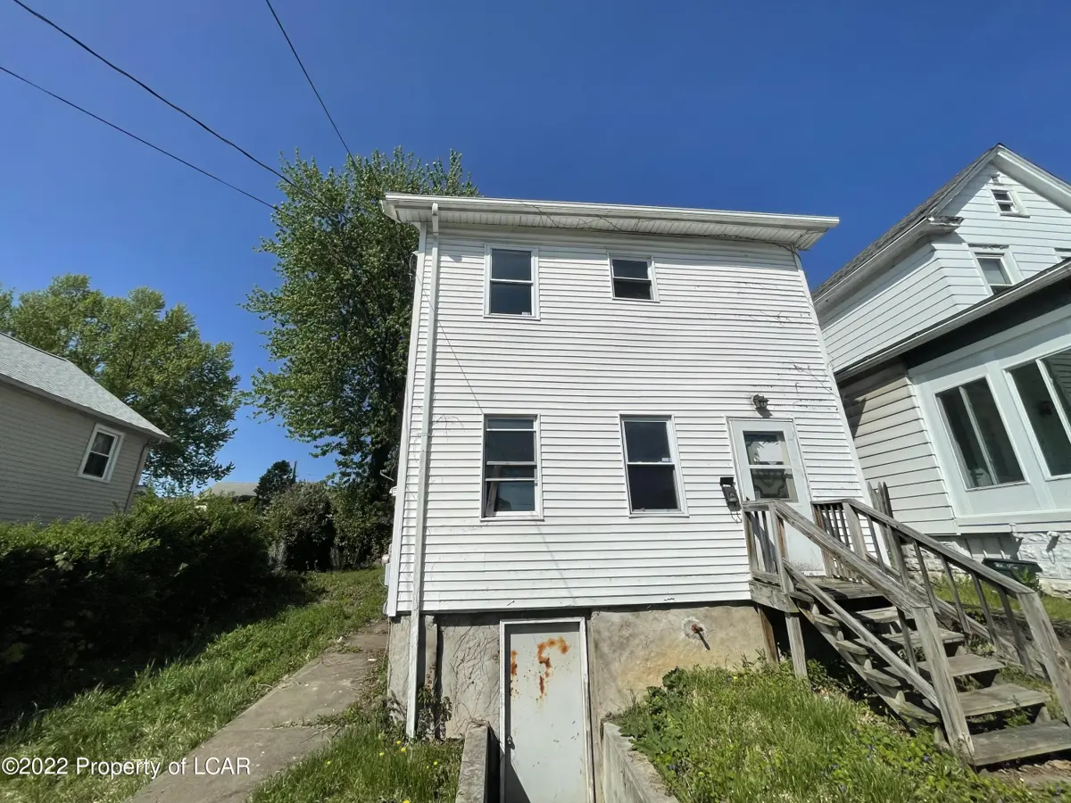 124 S Hanover Street, Nanticoke in Nanticoke