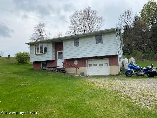 19 Archery Lane, Tamaqua in Tamaqua