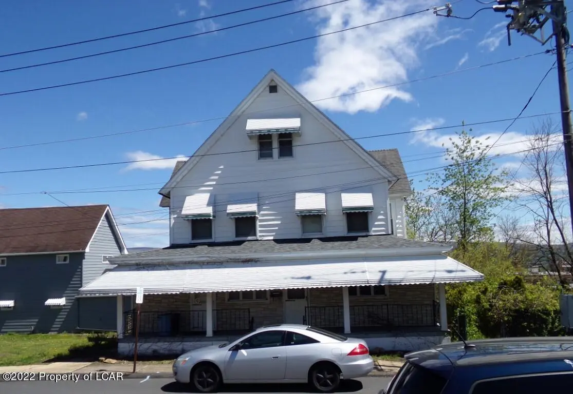 1634-1636 N Sumner Avenue, Scranton in Scranton