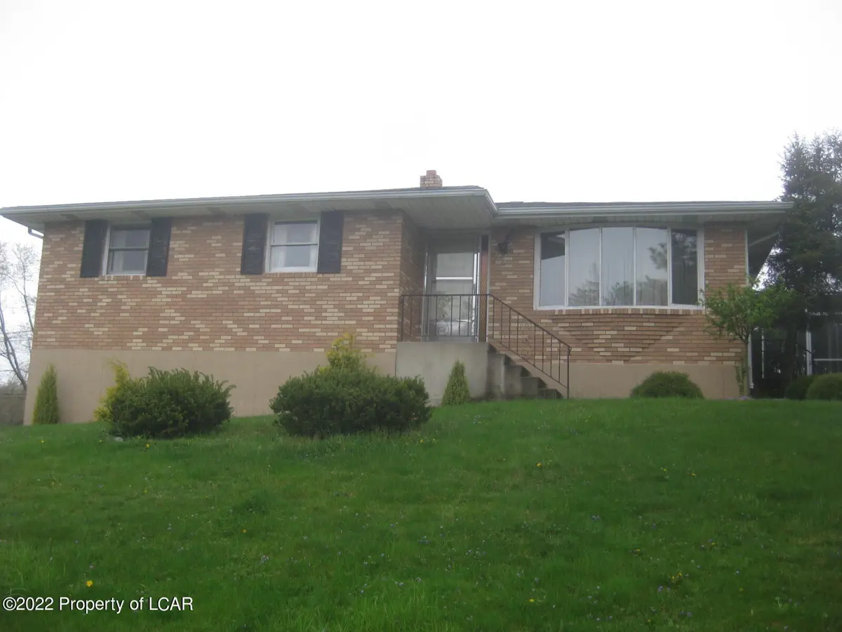 6 President Road, Hanover Township in Hanover Township