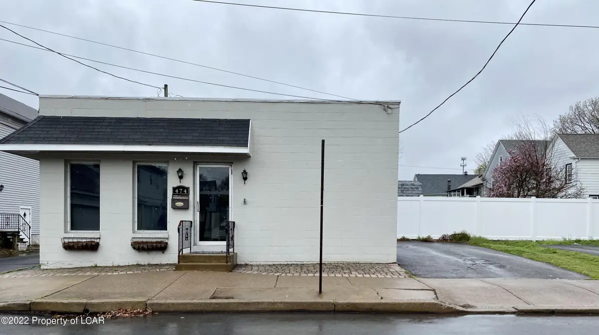 474 Schuyler Avenue, Kingston in Kingston