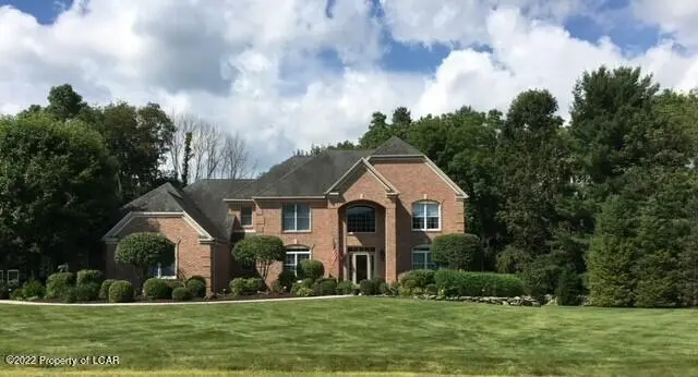 381 Larchmont Way, Mountain Top in Mountain Top
