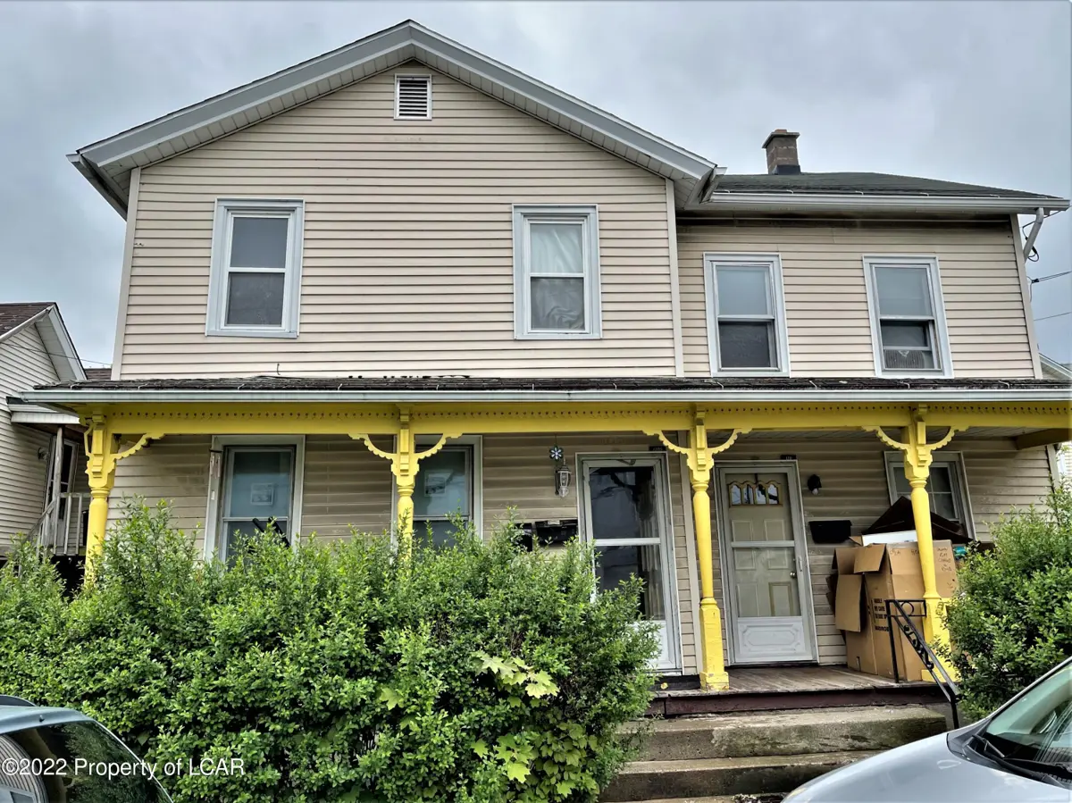 1209-1211 Lafayette Street, Scranton in Scranton