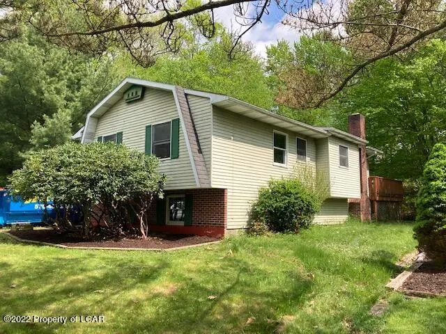 78 Yorktown Road, Mountain Top in Mountain Top