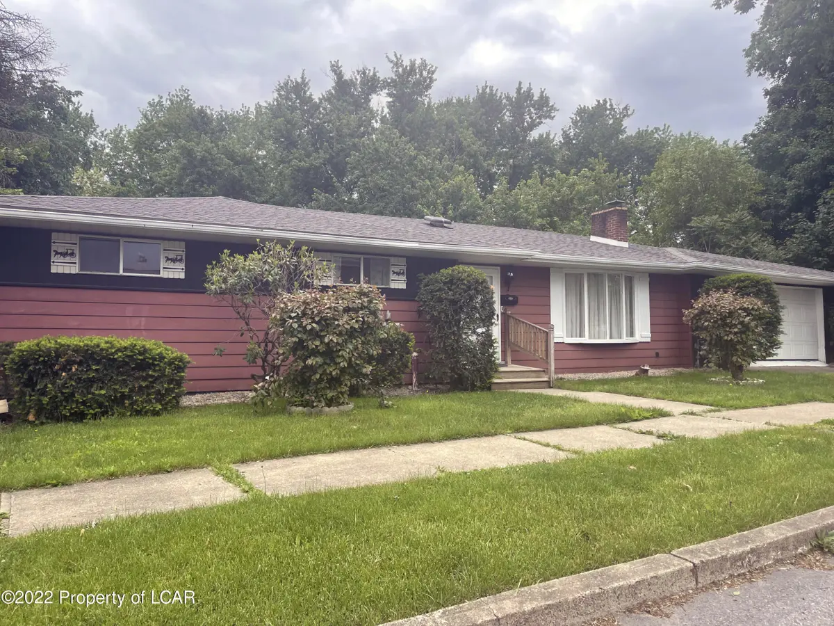 418 Susquehanna Avenue, Wyoming in Wyoming