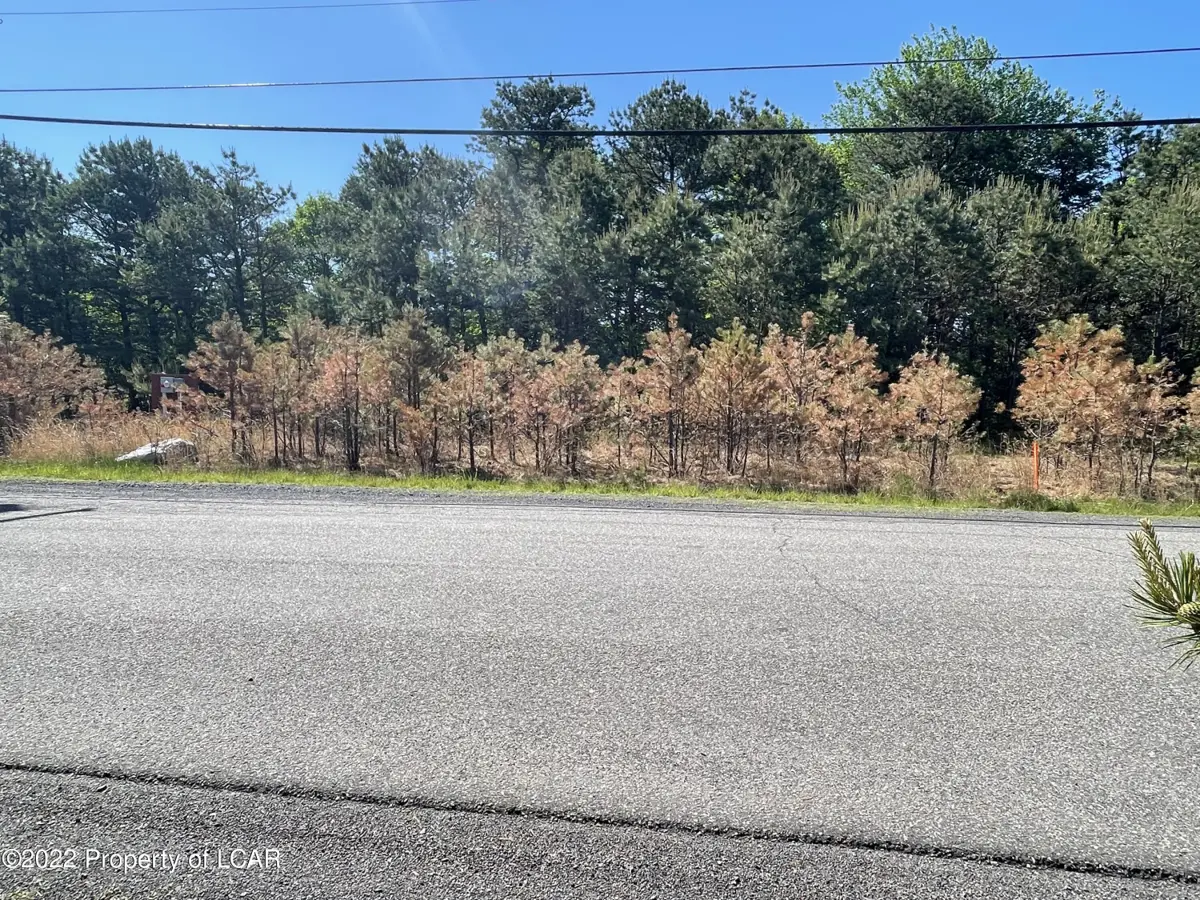 328 Glen Eagles Drive, Hazle Township in Hazle Township