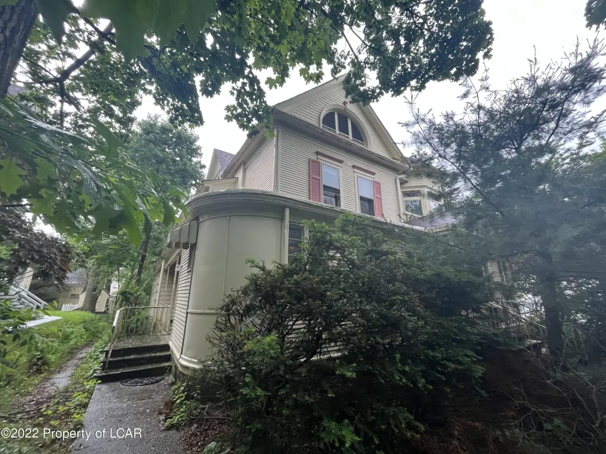 219 N Laurel Street, Hazleton in Hazleton