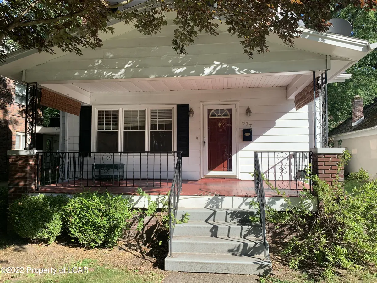 537 Gibson Avenue, Kingston in Kingston