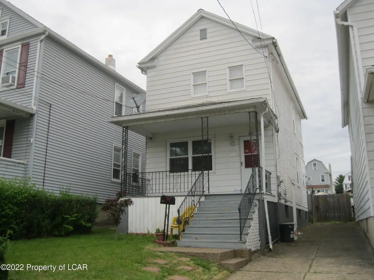 82 Gilligan Street, Wilkes-Barre in Wilkes-Barre