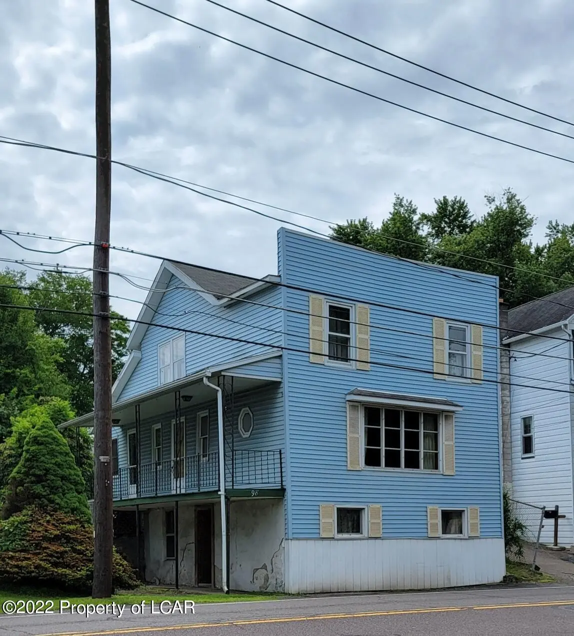 98 E Luzerne Avenue, Edwardsville in Edwardsville