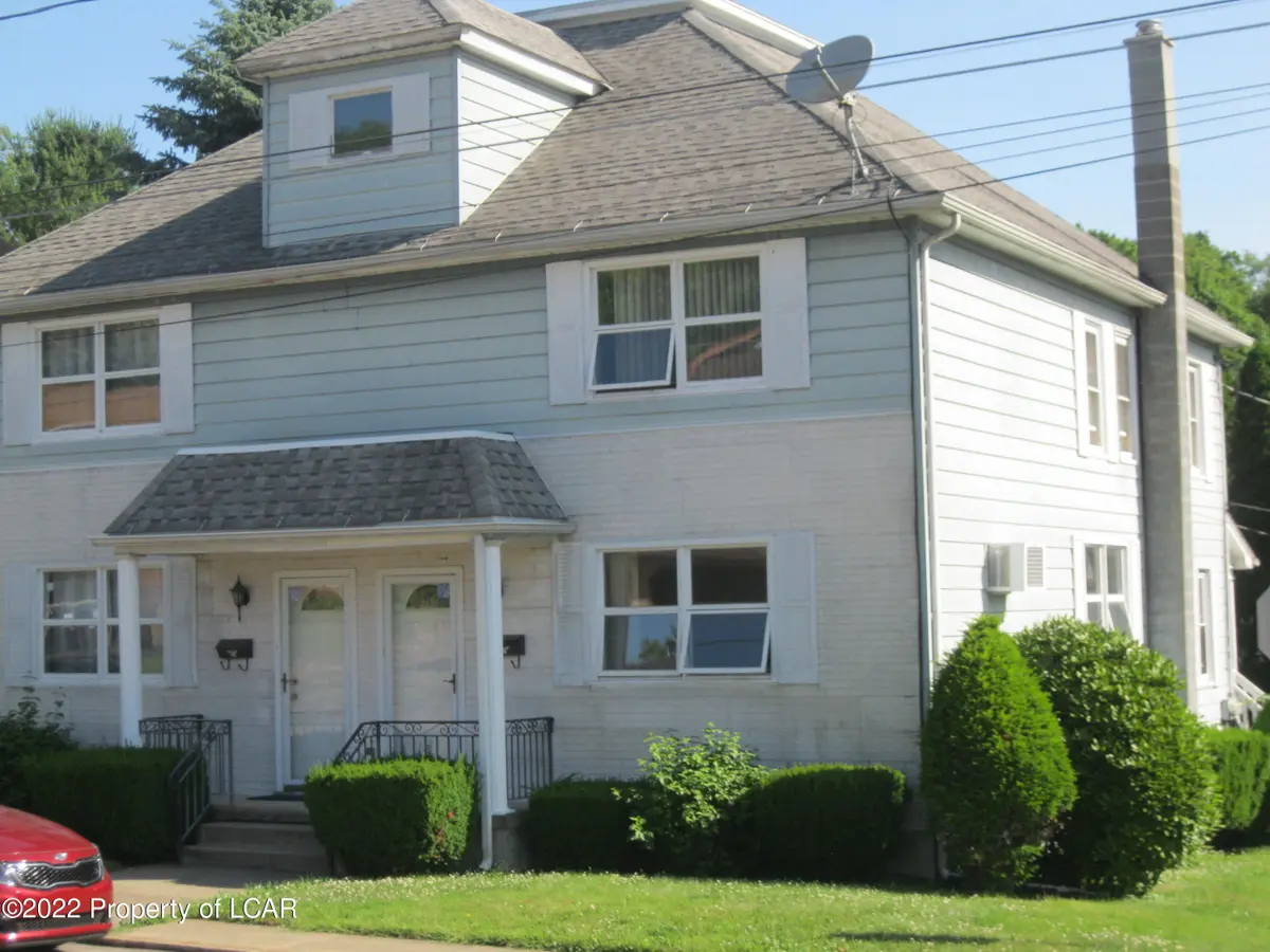 25 E Coal Street, Pittston in Pittston