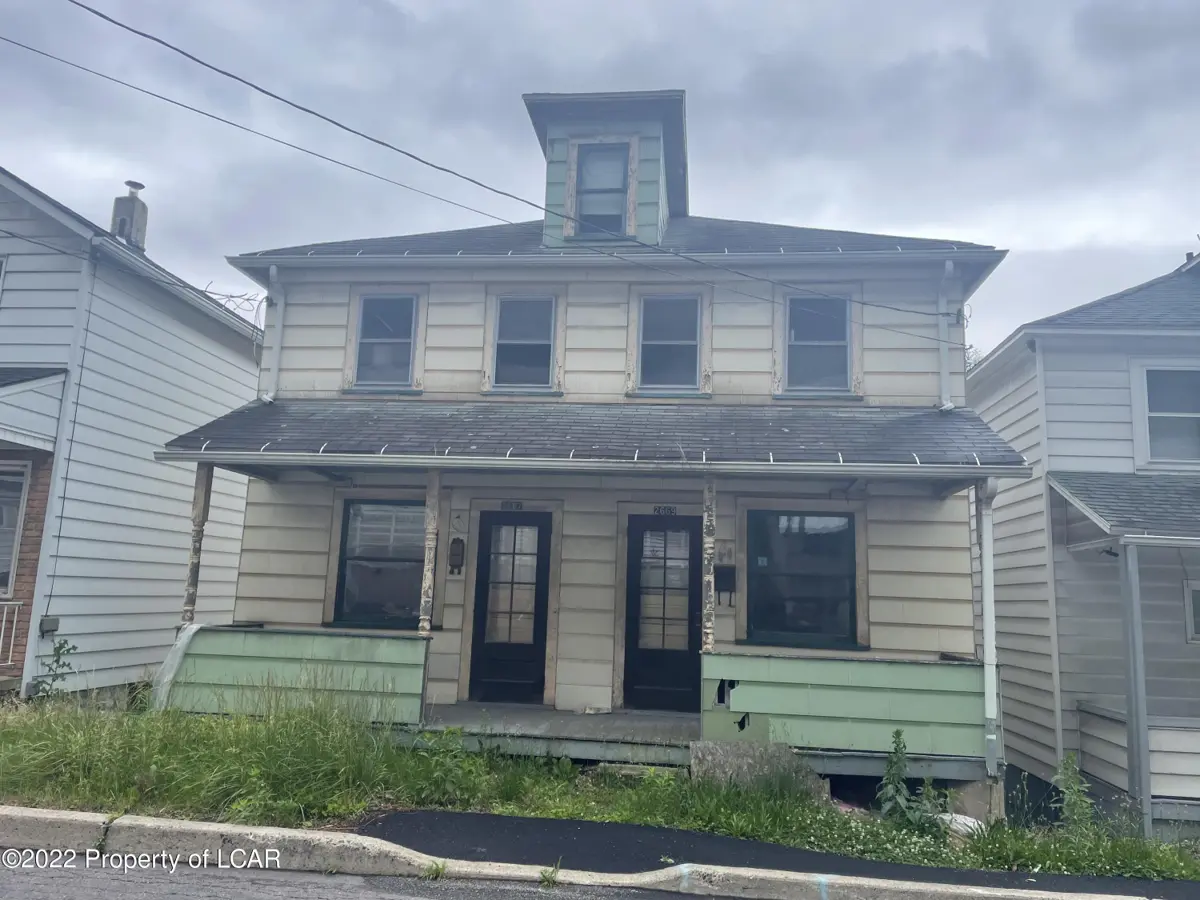 2667 S. Main Street, Hanover Township in Hanover Township