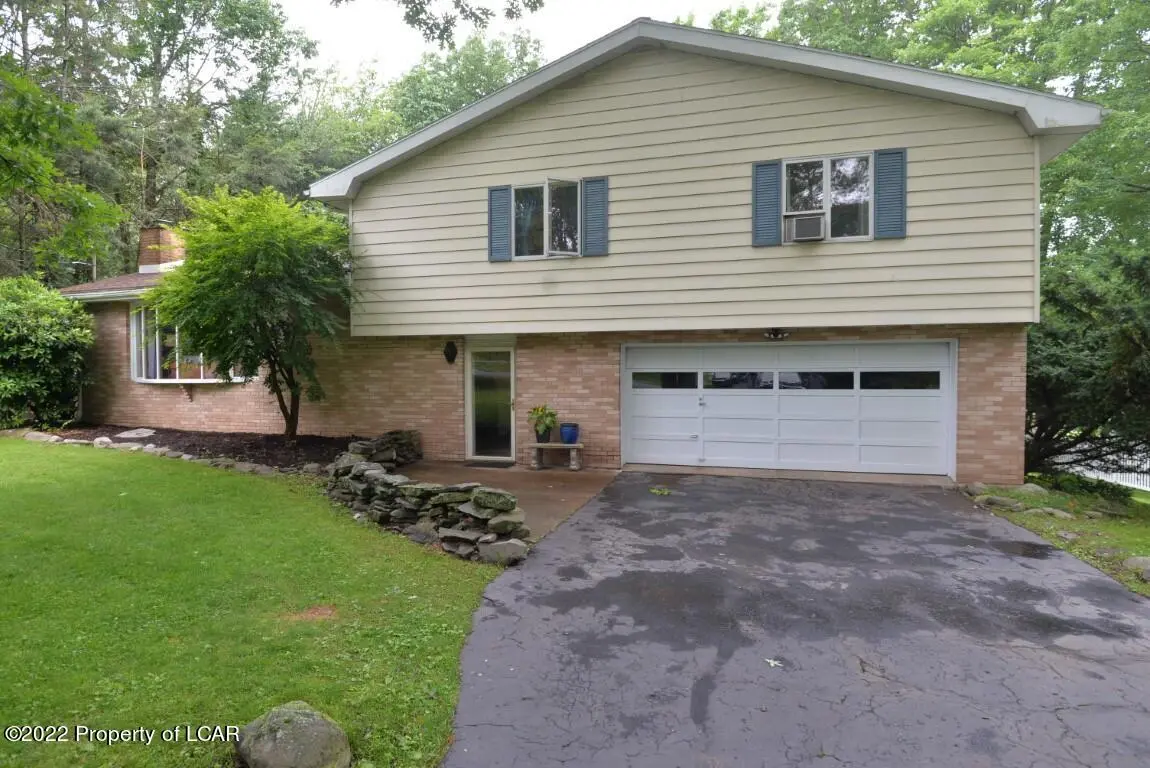 25 Greenwood Hills Drive, Mountain Top in Mountain Top