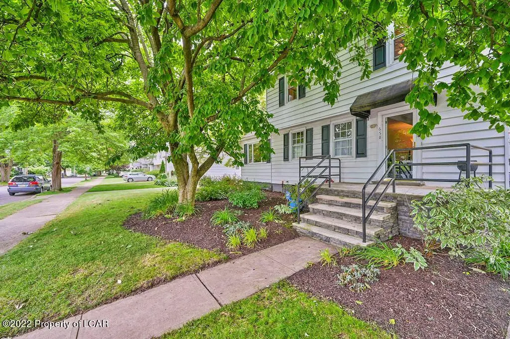658 Gibson Avenue, Kingston in Kingston
