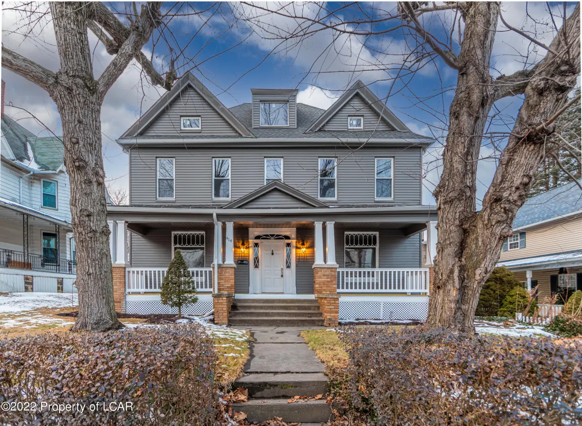 414 S Main Street, Taylor in Taylor