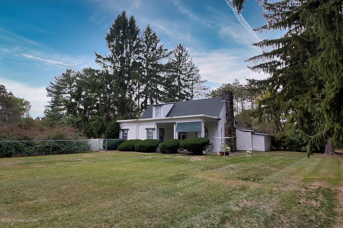 556 Irem Road, Dallas in Dallas