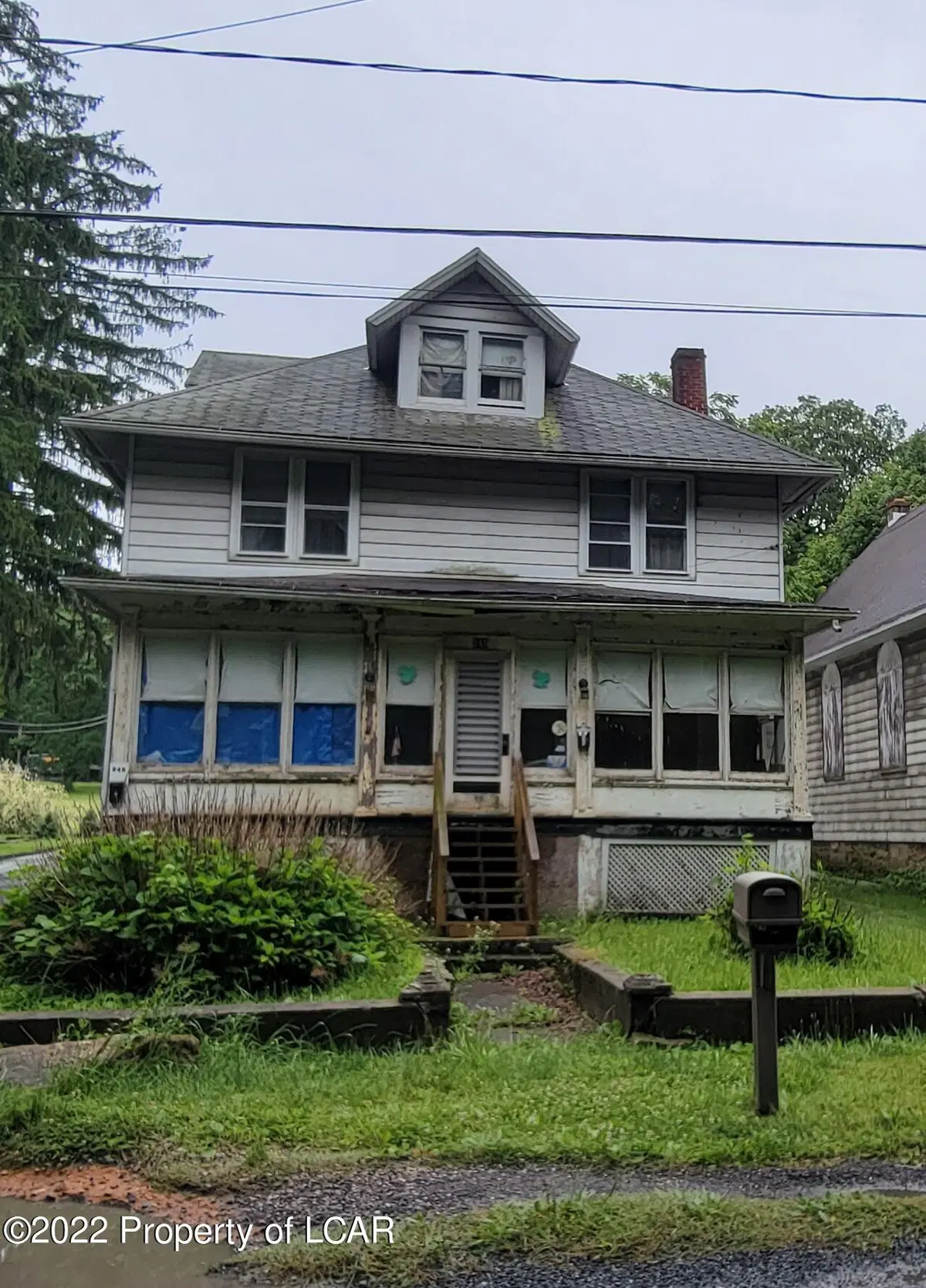 245 Main Street, Tremont in Tremont
