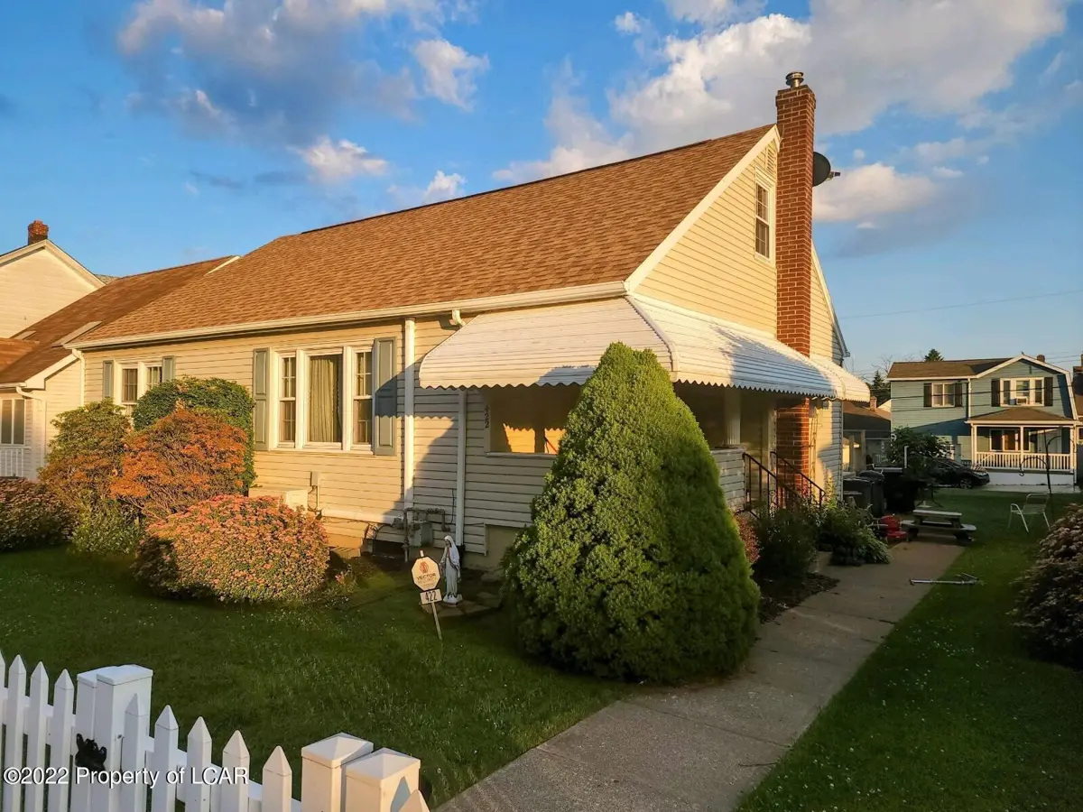 422 Samuels Avenue, Hazleton in Hazleton