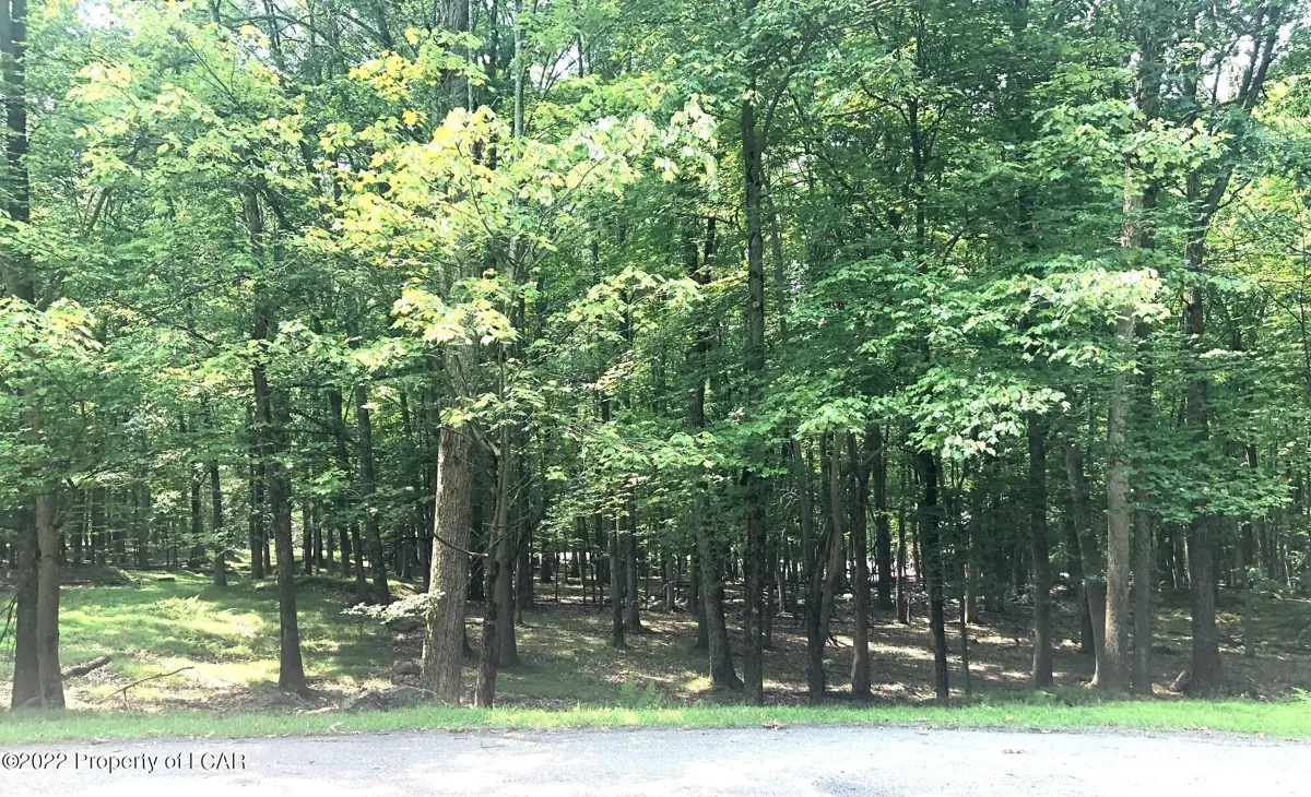 JA 171 172 Ute Circle, Hazle Township in Hazle Township