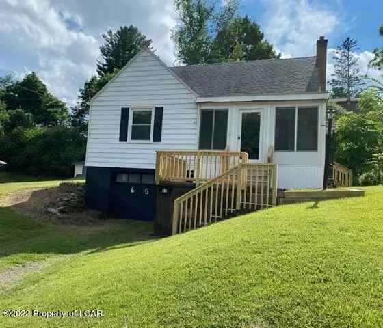 65 Perrin Avenue, Shavertown in Shavertown
