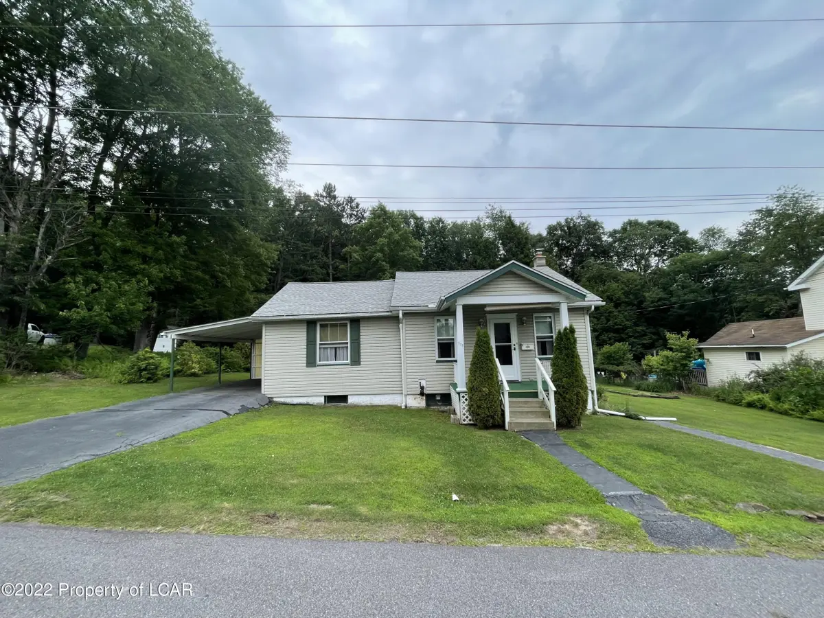 228 7th Street, Weatherly in Weatherly