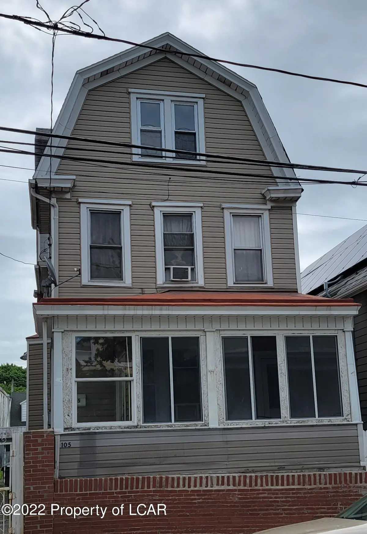105 N Pine Street, Hazleton in Hazleton