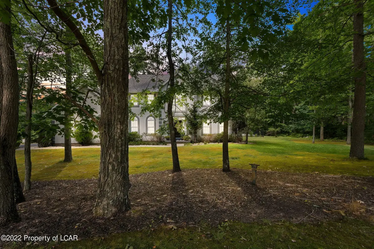 6 Pheasant Run Lane, Mountain Top in Mountain Top