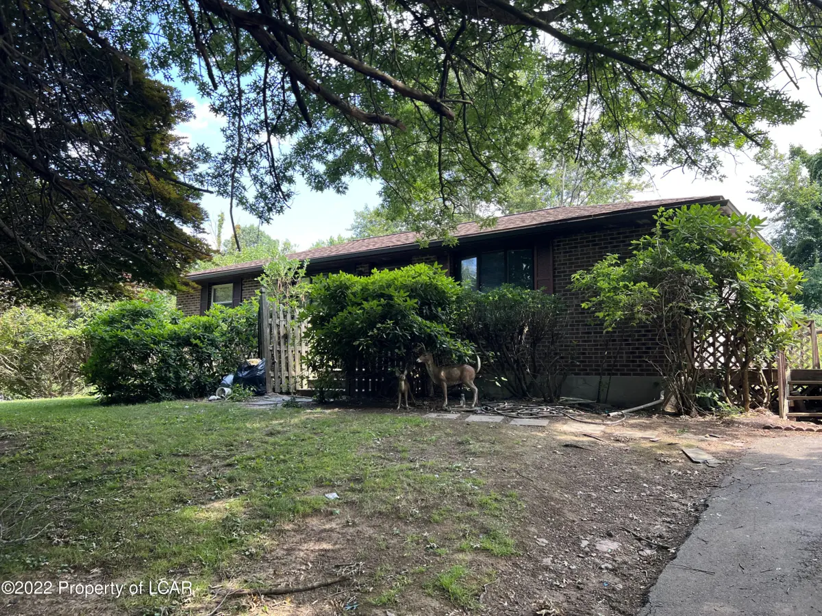 180 Jackson Road, Shavertown in Shavertown