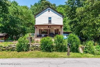 820 Coxton Road, Duryea in Duryea