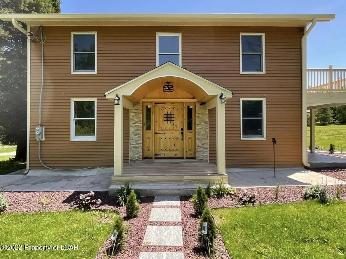 223 Smiths Pond Road, Shavertown in Shavertown
