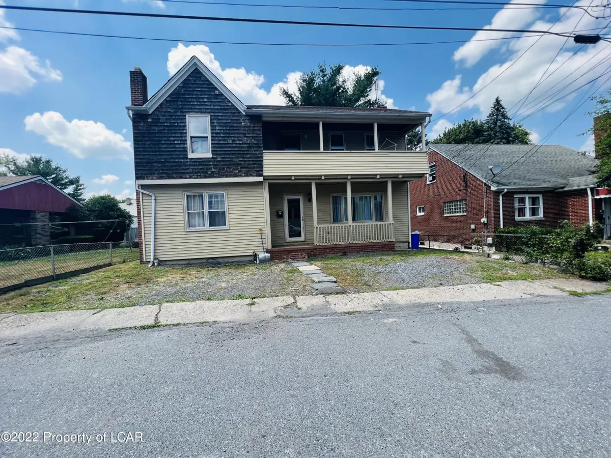 180 S LEE Court, Hazleton in Hazleton