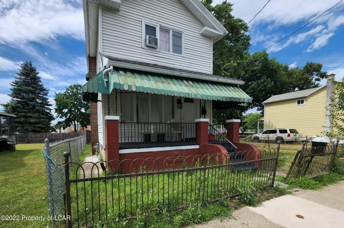 33 Hickory Street, Wilkes-Barre in Wilkes-Barre