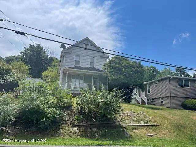 102 N Pioneer Avenue, Shavertown in Shavertown