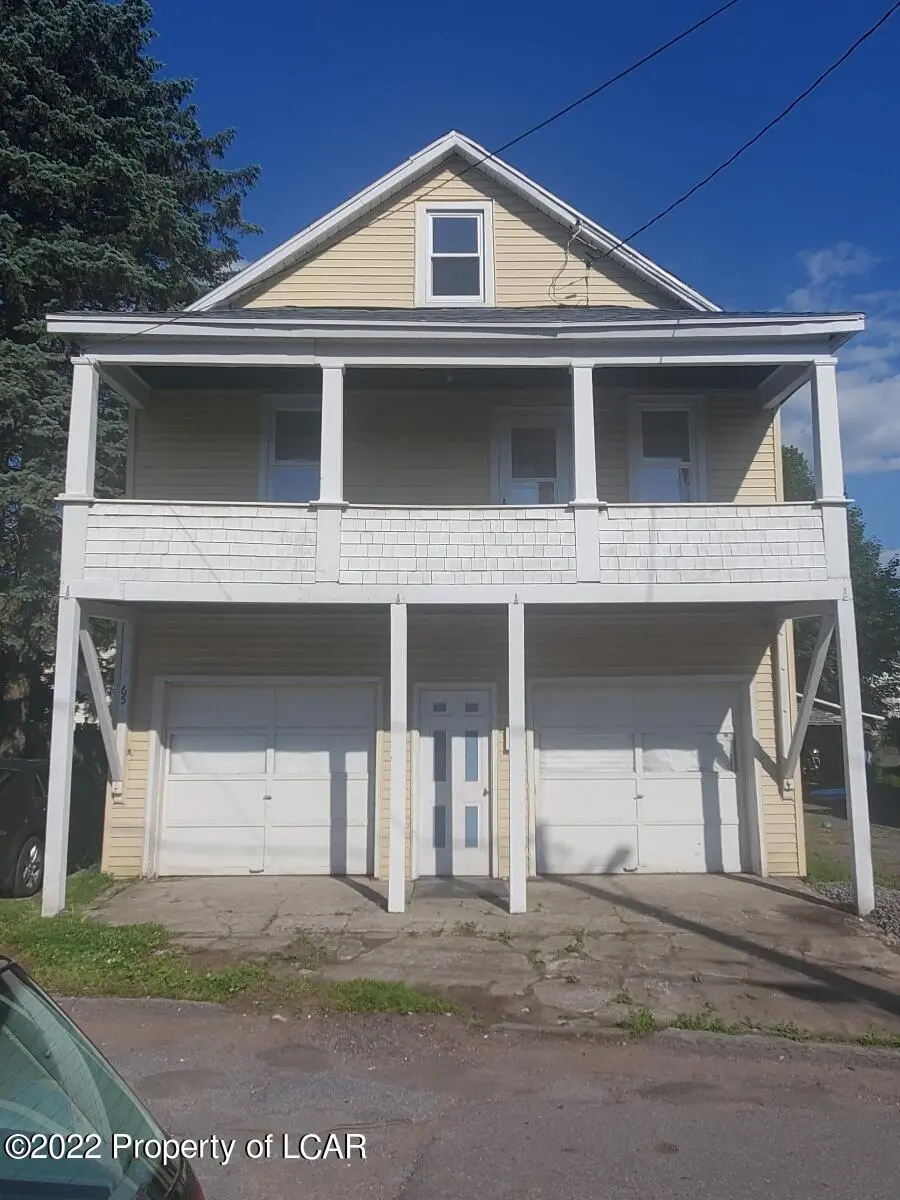65 Mill Street, Carbondale in Carbondale