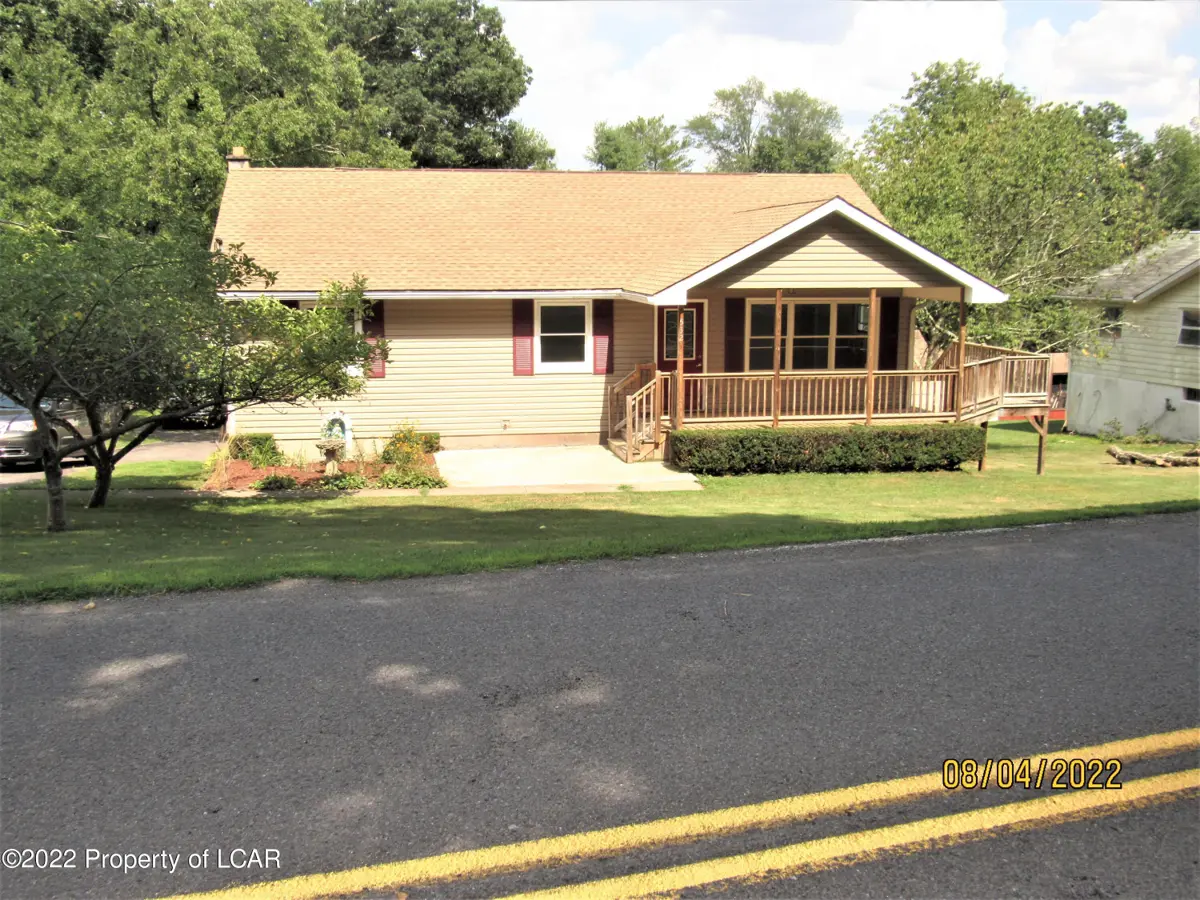 532 Bethel Hill Road, Sweet Valley in Sweet Valley