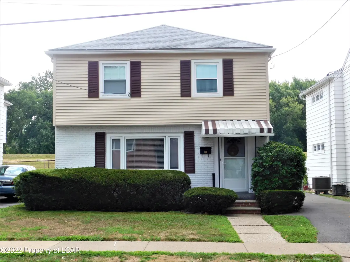 108 S Dawes Avenue, Kingston in Kingston