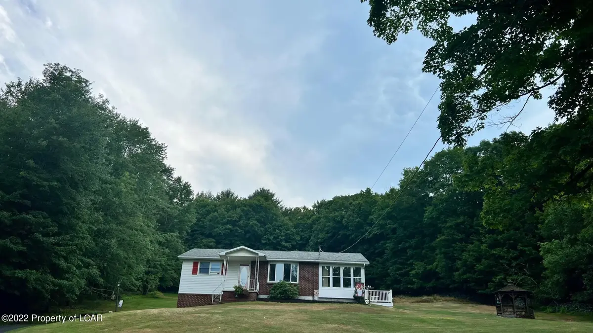 6 Bilby Hill Road, Shickshinny in Shickshinny