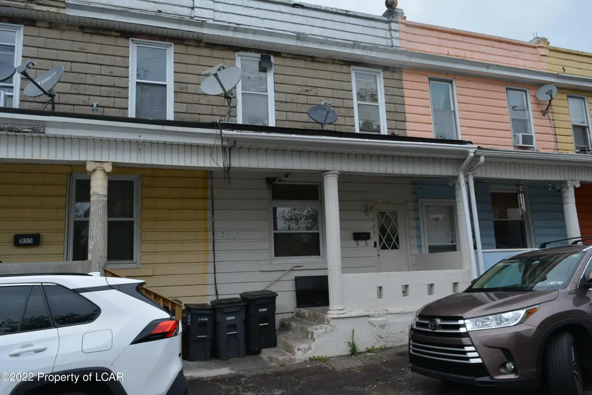 933 W 1st Street, Hazleton in Hazleton