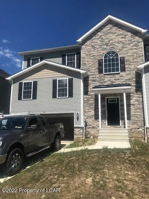 32 Maria Drive, Hanover Township in Hanover Township