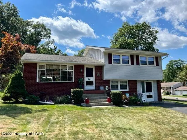 14 Edward Street, Mountain Top in Mountain Top
