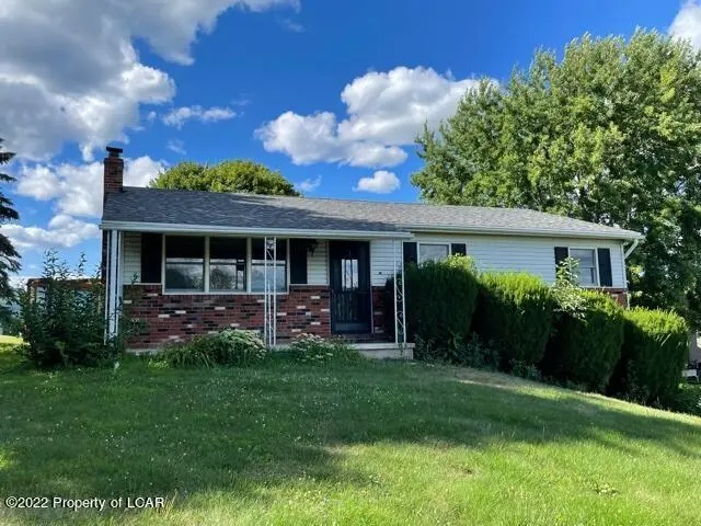 33 Wyndgate Boulevard, Drums in Drums