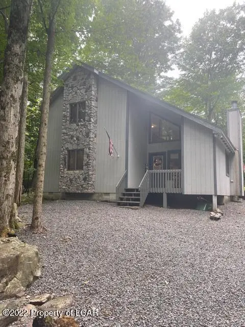 281 Elk Run Road, Pocono Lake in Pocono Lake