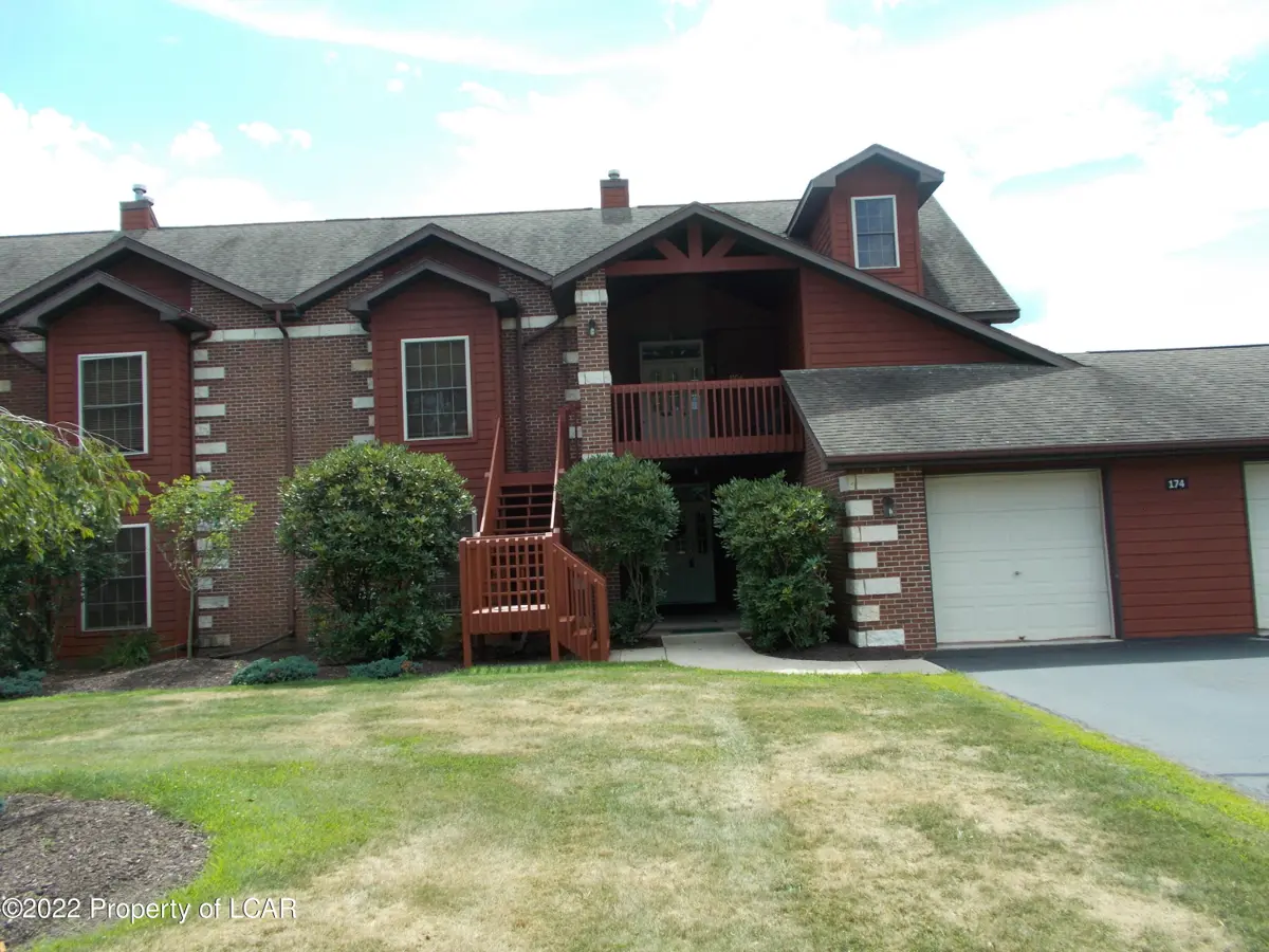 174 Country Club Drive, Hazleton in Hazleton
