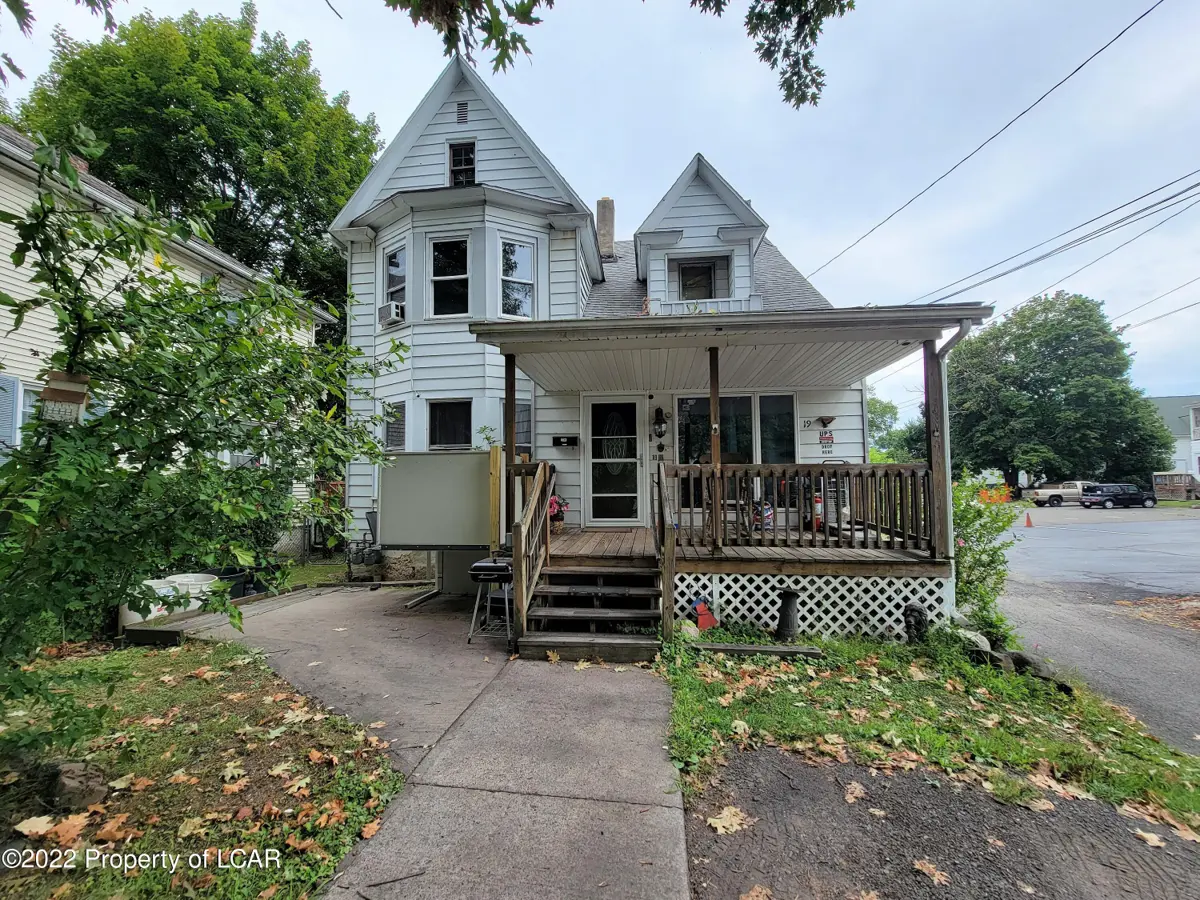 19 Simpson Street, Wilkes-Barre in Wilkes-Barre