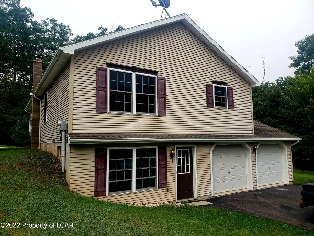 55 Mountain Road, Mountain Top in Mountain Top