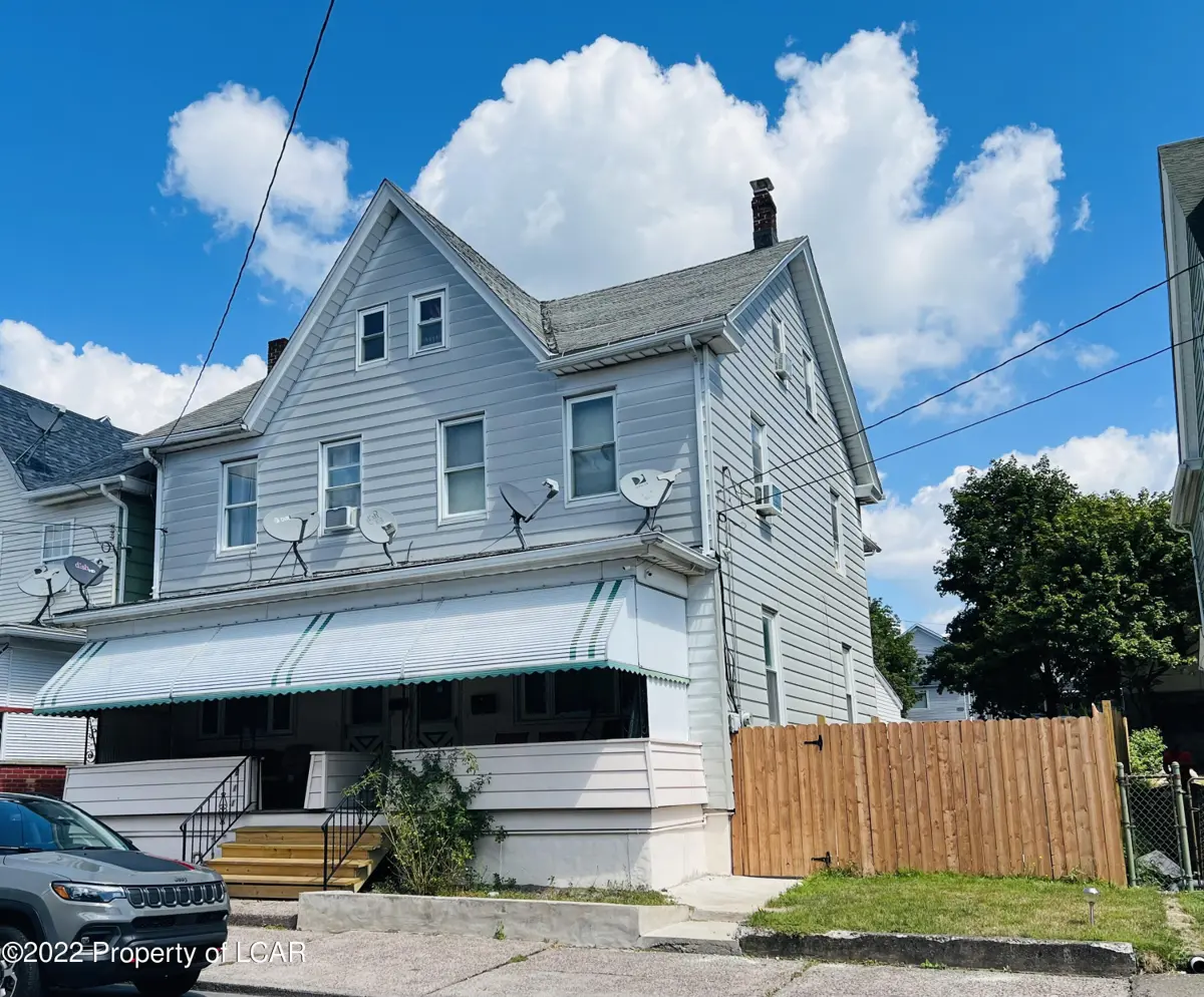 609 N Vine Street, Hazleton in Hazleton